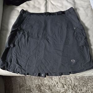 Mountain Hardware Kilt In Shark